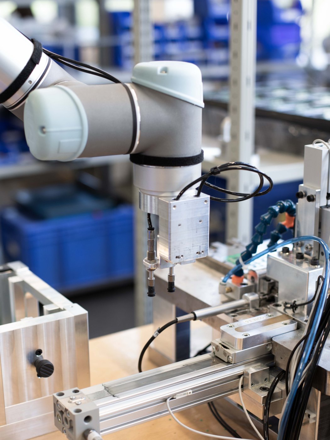 Roboterarm bei Profond Kunden Sylvac