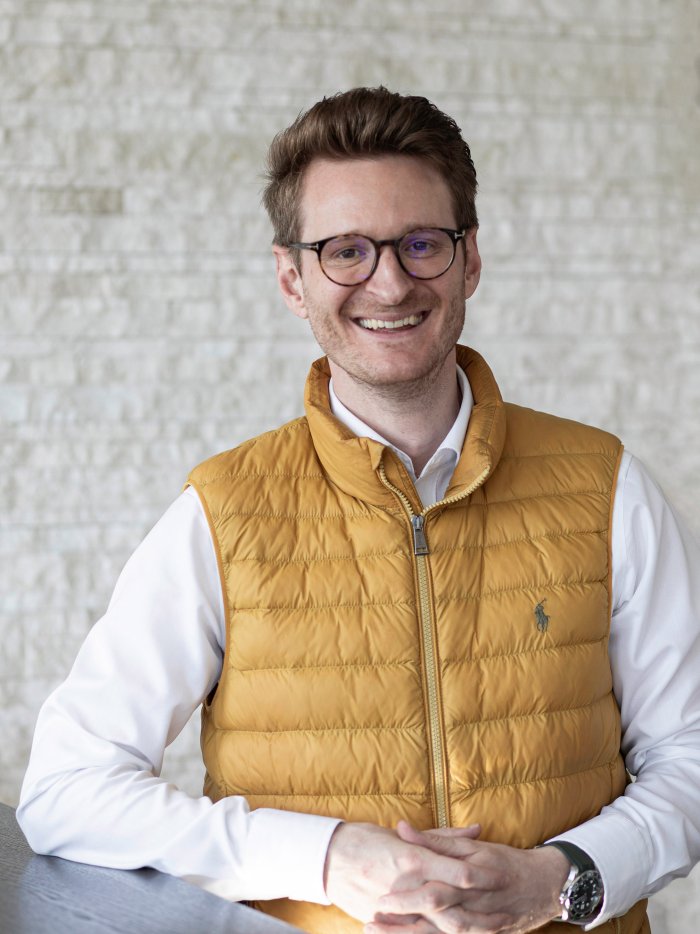 Profond Geschäftsbericht Visom Portrait CEO