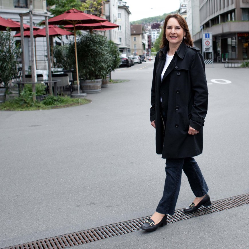 Liliane auf dem Weg zur Arbeit bei Profond